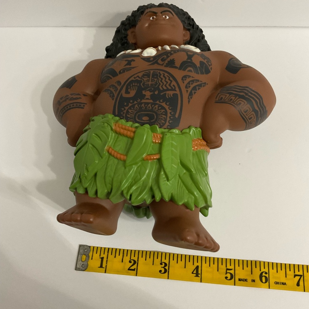 Disney Moana Maui 8” Figure Doll Toy - Picture 8 of 8